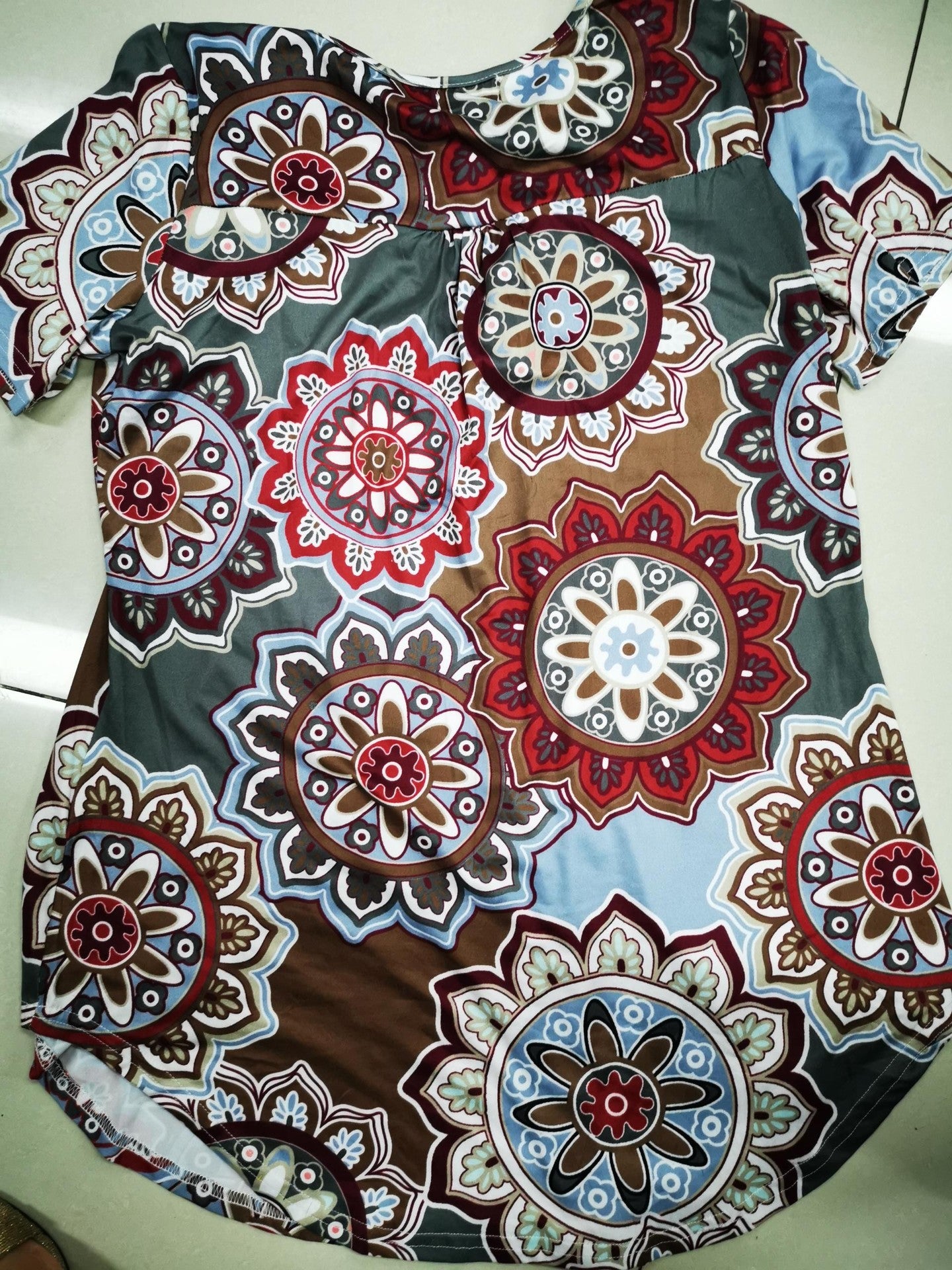 Printing Loose V-neck Front Long Back Long T-shirt